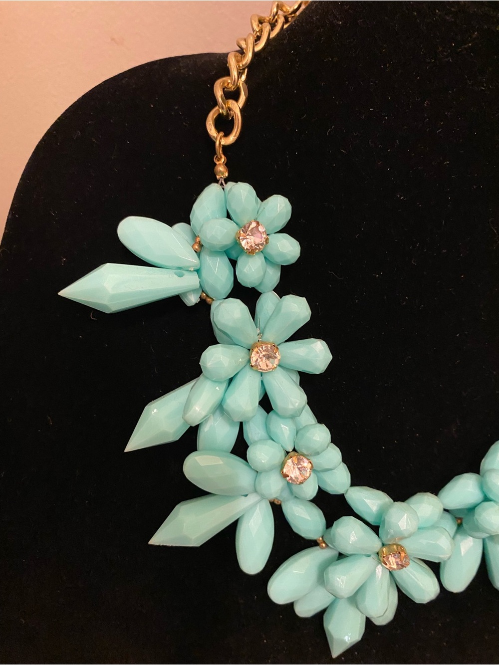 Turquoise Floral Statement Necklace - Women Jewelry - Picture 2 of 3